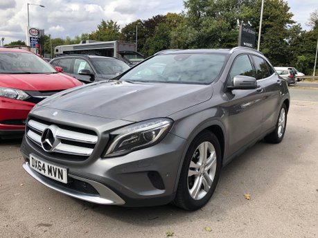 Mercedes-Benz GLA Class GLA220 CDI 4MATIC SE PREMIUM PLUS 70000m Pan Roof Beige Interior 23
