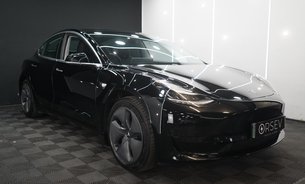 Tesla Model 3 STANDARD RANGE PLUS New Front Arms and Bushes New Rear Bushes Low Mileage 8