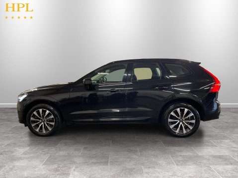 Volvo XC60 2.0 B5 MHEV Plus SUV 5dr Petrol Hybrid Auto AWD Euro 6 (s/s) (250 ps) 4