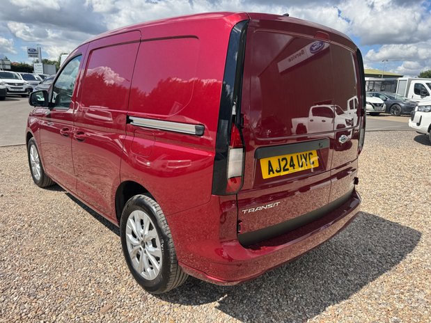 Ford Transit Connect SWB L1H1 [SOLD SM] Low Roof Limited Air Con Alloys Cam Nav EURO 6 10