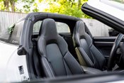 Porsche 911 TARGA 4 PDK. WARRANTY. CRUISE CONTROL. HEATED SEATS. HEATED WHEEL. 7