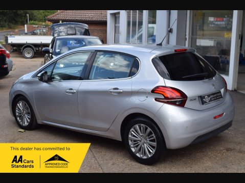 Peugeot 208 1.2 208 Allure 5dr 5