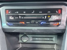 Volkswagen Tiguan 2.0 Tiguan R-Line TDI Semi-Auto 5dr 70