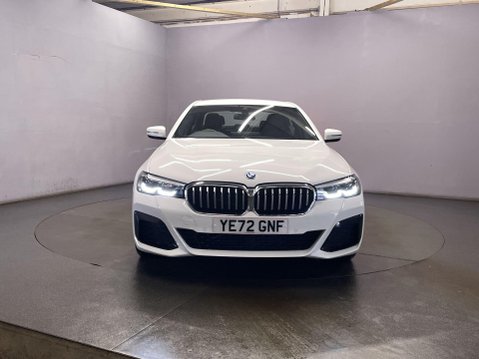 BMW 5 Series 2.0 530e 12kWh M Sport Saloon 4dr Petrol Plug-in Hybrid Steptronic Euro 6 ( 3