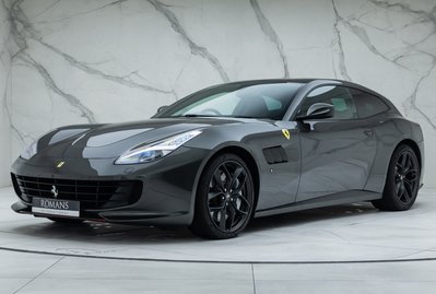 Ferrari GTC4 Lusso T