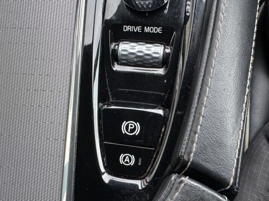 2018 Volvo S90 — image 29