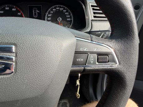 SEAT Ibiza MPI FR 13