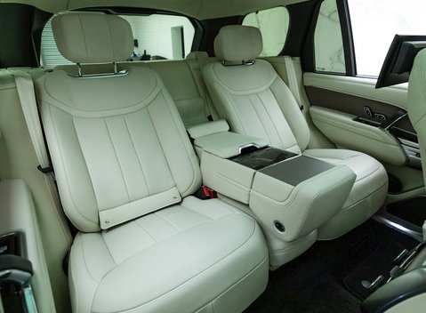Land Rover Range Rover P530 First Edition 13
