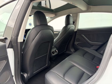 Tesla Model 3 Model 3 Performance AWD 4WD 4dr 54