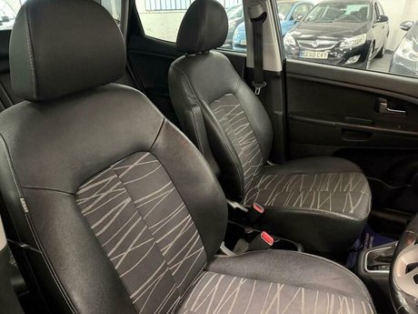 Kia Venga 1.6 4 Auto Euro 6 5dr 10