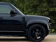 Land Rover Defender V8 12