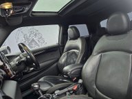 Mini Hatch JOHN COOPER WORKS 19