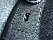 Ford Fiesta 1.6T ST-3 [NAV] 21