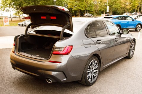 BMW 3 Series 330E M SPORT PHEV 44