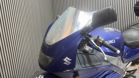 Suzuki RF 1994 RUNNING PROJECT BIKE CLASSIC SPARES OR REPAIR 600CC 14