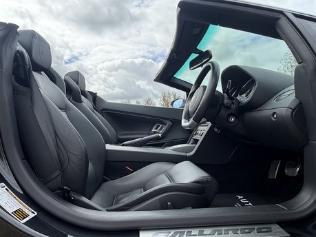 Lamborghini Gallardo V10 SPYDER 41