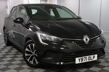 Renault Clio ICONIC TCE 19