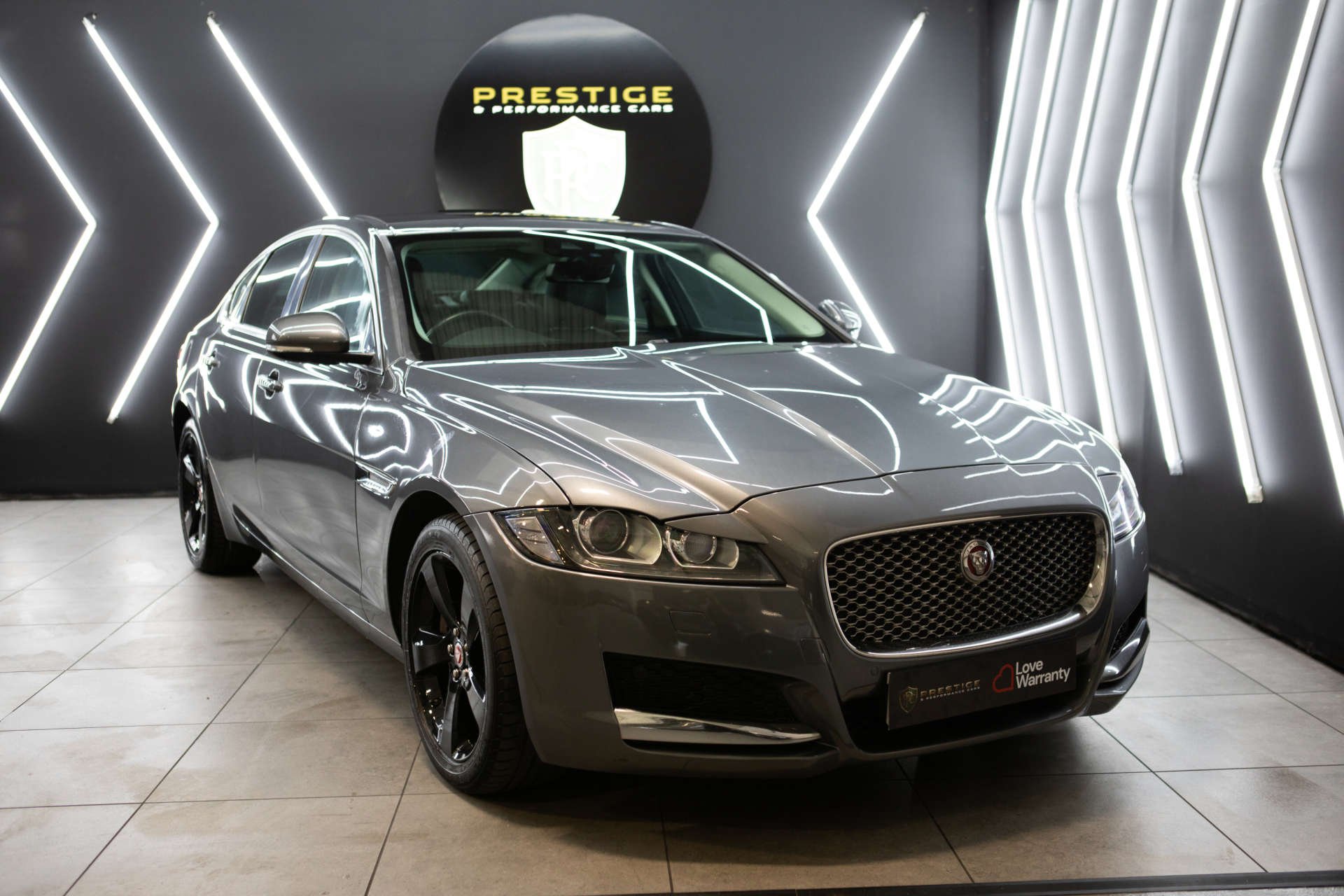 2017 Jaguar XF