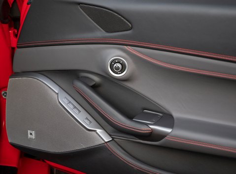 Ferrari Portofino 23