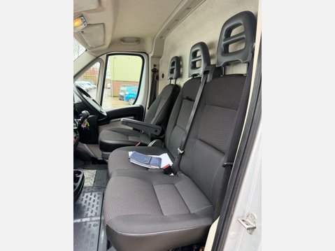Peugeot Boxer 2.0 BlueHDi 335 Professional Panel Van 5dr Diesel Manual L2 H2 Euro 6 (130 42