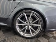 Audi RS4 4.2 FSI V8 Estate 5dr Petrol S Tronic quattro Euro 5 (450 ps) 28