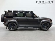 Land Rover Defender 2.0 SD4 S SUV 5dr Diesel Auto 4WD Euro 6 (s/s) (240 ps) 17
