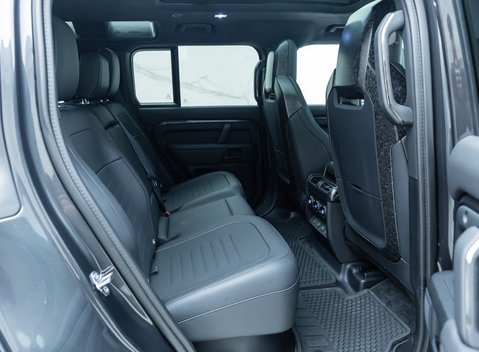 Land Rover Defender OCTA EDITION ONE 20