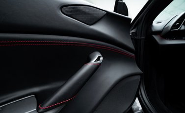 Ferrari 488 SPIDER 30