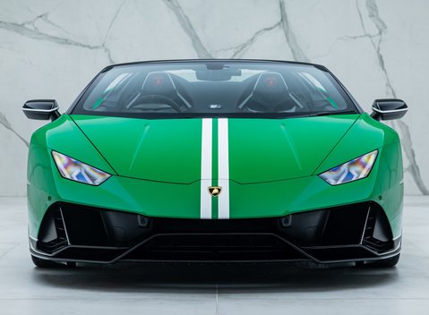 Lamborghini Huracan LP 640-4 EVO SPYDER 60th Anniversary Edition 10