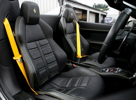 Ferrari 458 Spider 14