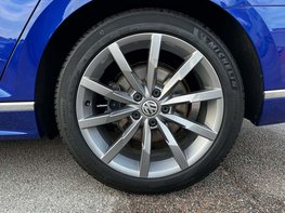 Volkswagen Passat 1.5 Passat R-Line TSi Evo 5dr 13