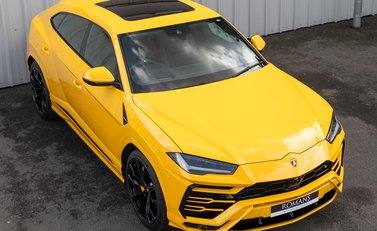 Lamborghini Urus 8
