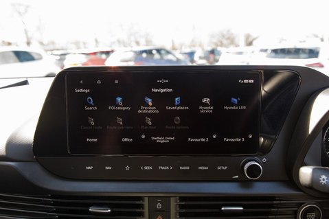 Hyundai i20 T-GDI ULTIMATE MHEV 27