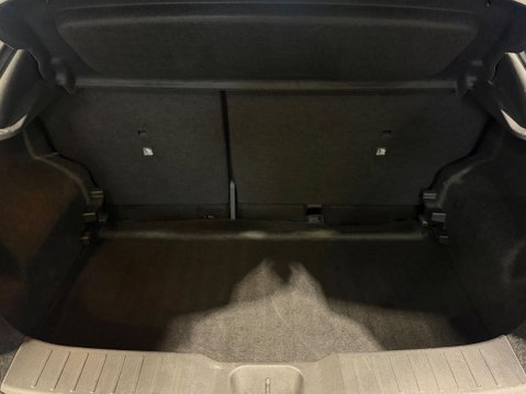 Nissan Juke 1.0 DIG-T N-Connecta Euro 6 (s/s) 5dr 12