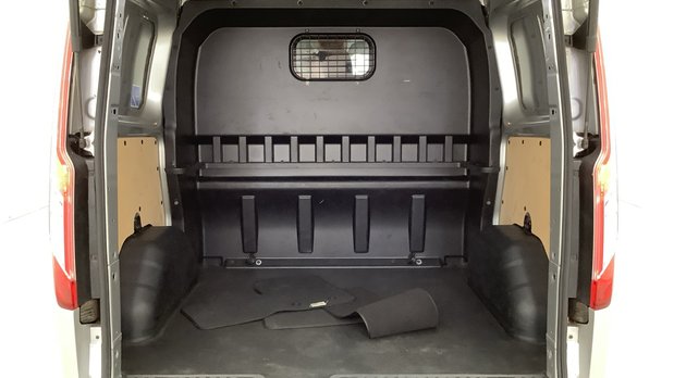Ford Transit Custom Crew Cab SWB L1H1 Low Roof Limited 320 Air Con Alloys Sensors EURO 6 5