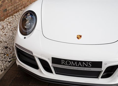 Porsche 911 (991.2) Carrera 4 GTS 26