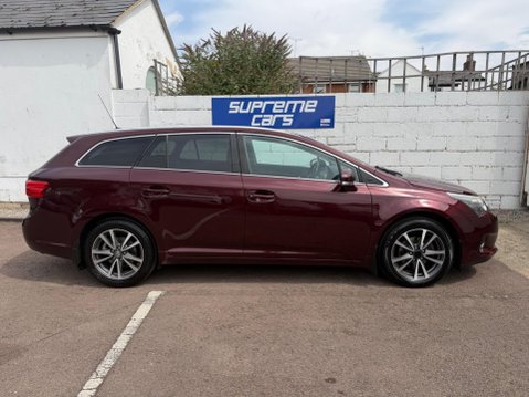 Toyota Avensis 2.0 D-4D Icon Business Edition Tourer Euro 5 5dr 30