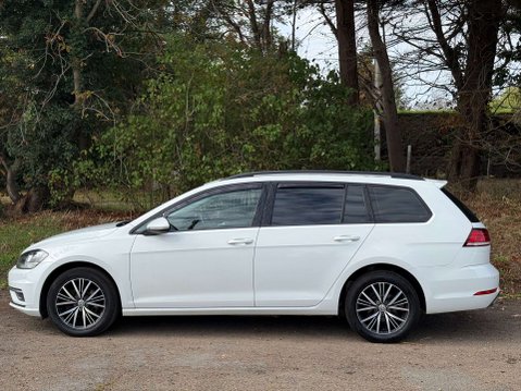 Volkswagen Golf 1.6 Golf SE Nav TDI BlueMotion Technology 5dr 20