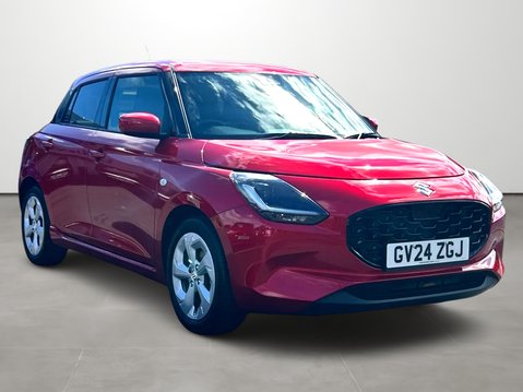 Suzuki Swift 1.2 Mild Hybrid Motion 5dr 1