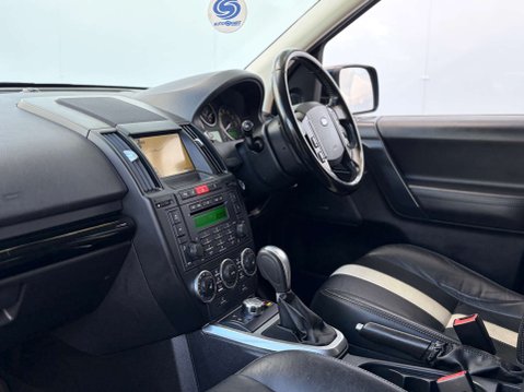 Land Rover Freelander 2.2 Freelander Sport LE SD4 Auto 4WD 5dr 64