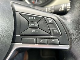 Nissan MICRA 1.0 Micra Tekna IG-T 5dr 57