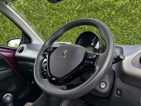 Peugeot 108 1.0 108 Active 3dr 10