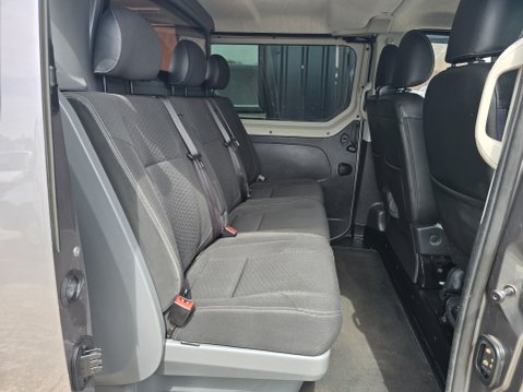 Vauxhall Vivaro 7