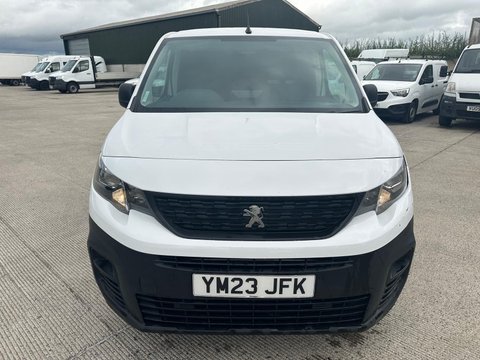 Peugeot Partner BLUEHDI PROFESSIONAL PREMIUM PLUS L1 9