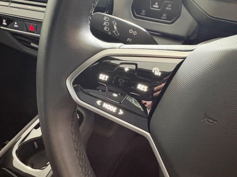 Volkswagen ID.3 Pro Performance 58kWh Life Auto 5dr 15