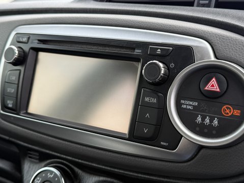 Toyota Yaris VVT-I TR 13