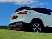 Nissan Qashqai DIG-T N-CONNECTA MHEV 22