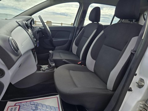 Dacia Sandero 1.2 Ambiance Euro 5 5dr 30