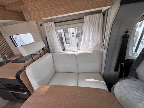 Pilote P740FGJ Evidence 2025 MODEL 11