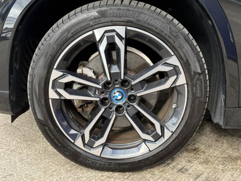 BMW iX1 30 66.5kWh M Sport SUV 5dr Electric Auto xDrive (11kW Charger) (313 ps) 18